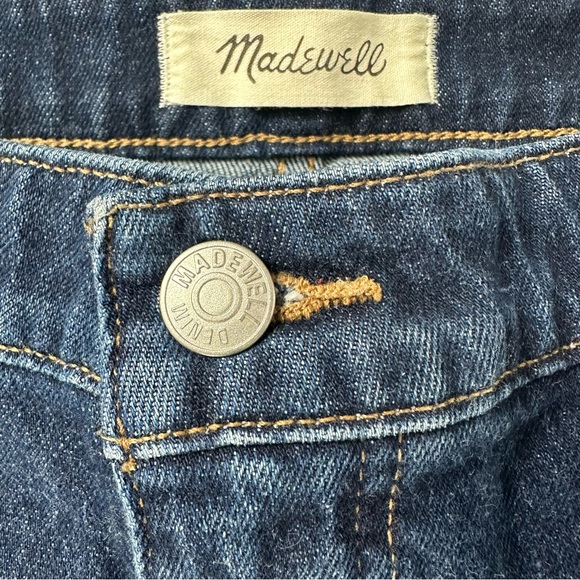 Madewell Women’s Curvy High-Rise Denim Shorts Size 36 Dark Wash Cut Offs - Picture 4 of 7